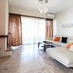 דירה Spacious View Of Square קלמאטה