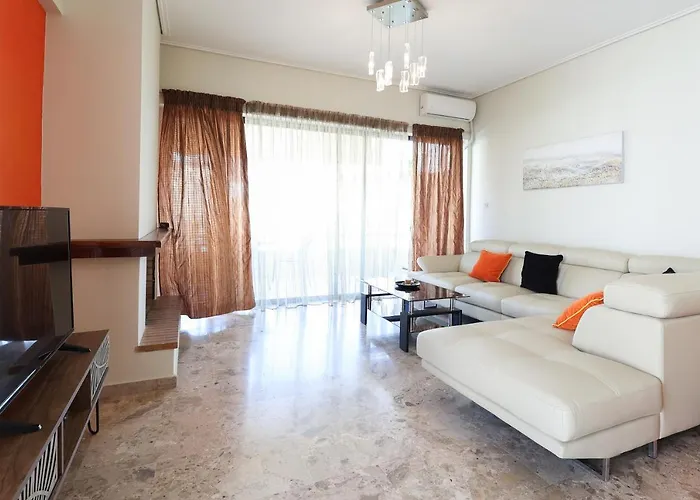 Appartamento Spacious View Of Square Kalamata