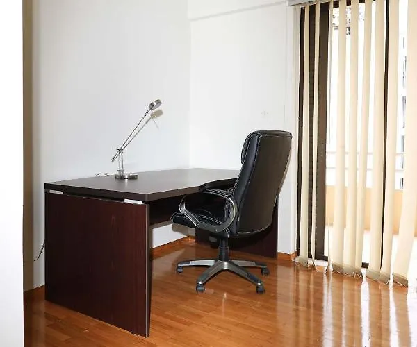 아파트 Spacious View Of Square *